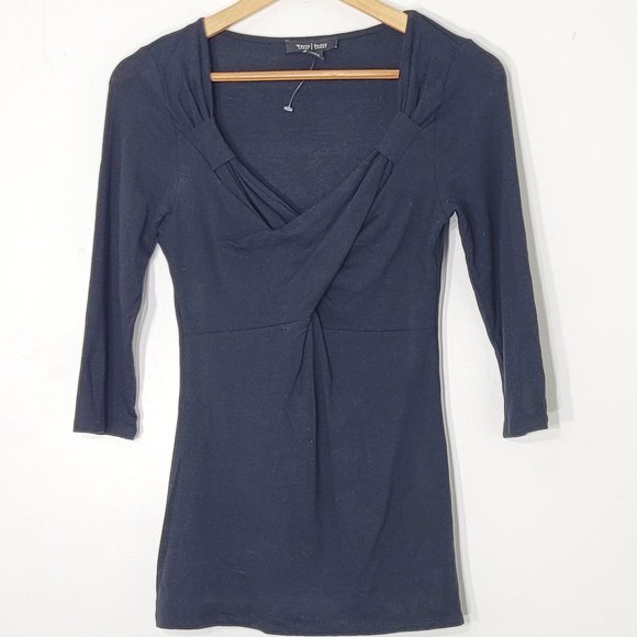 White House Black Market Women's Navy 3/4 Sleeve V-Neck Twisted Front Blouse XS - Picture 1 of 10